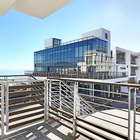 Eden On The Bay 118 By Hostagents Apartment Bloubergstrand Exterior foto