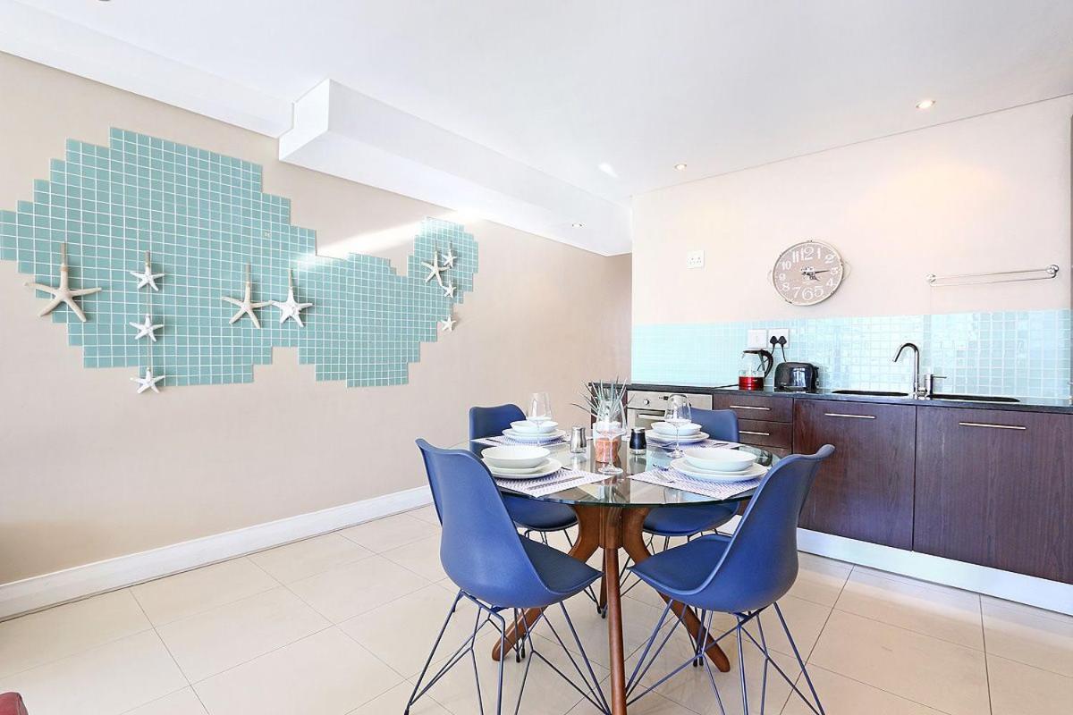 Eden On The Bay 118 By Hostagents Apartment Bloubergstrand Exterior foto