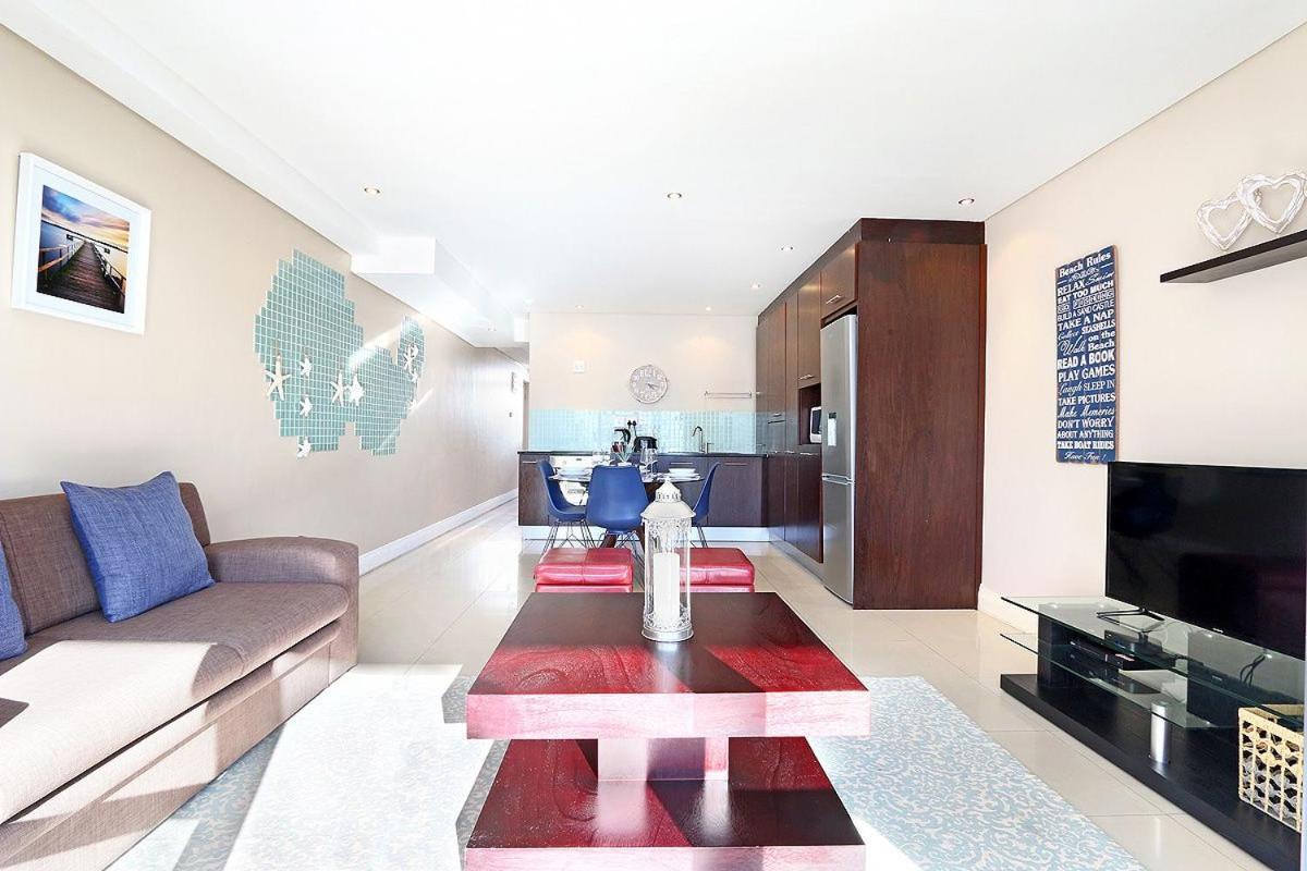 Eden On The Bay 118 By Hostagents Apartment Bloubergstrand Exterior foto