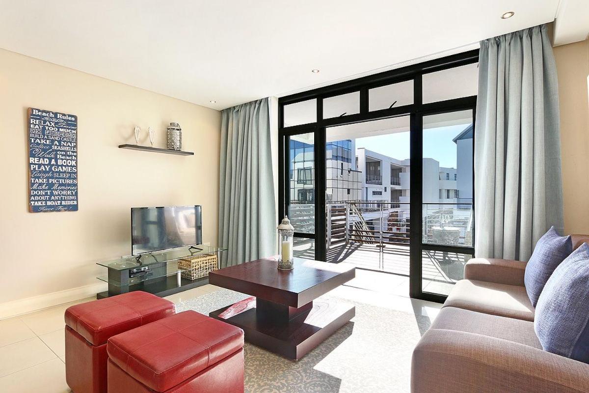 Eden On The Bay 118 By Hostagents Apartment Bloubergstrand Exterior foto