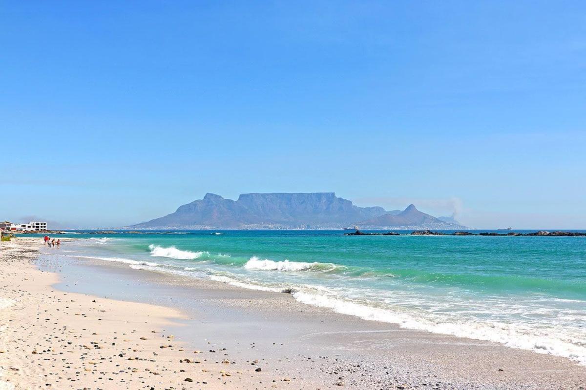 Eden On The Bay 118 By Hostagents Apartment Bloubergstrand Exterior foto