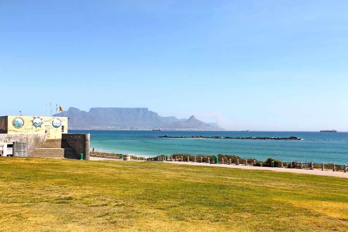 Eden On The Bay 118 By Hostagents Apartment Bloubergstrand Exterior foto